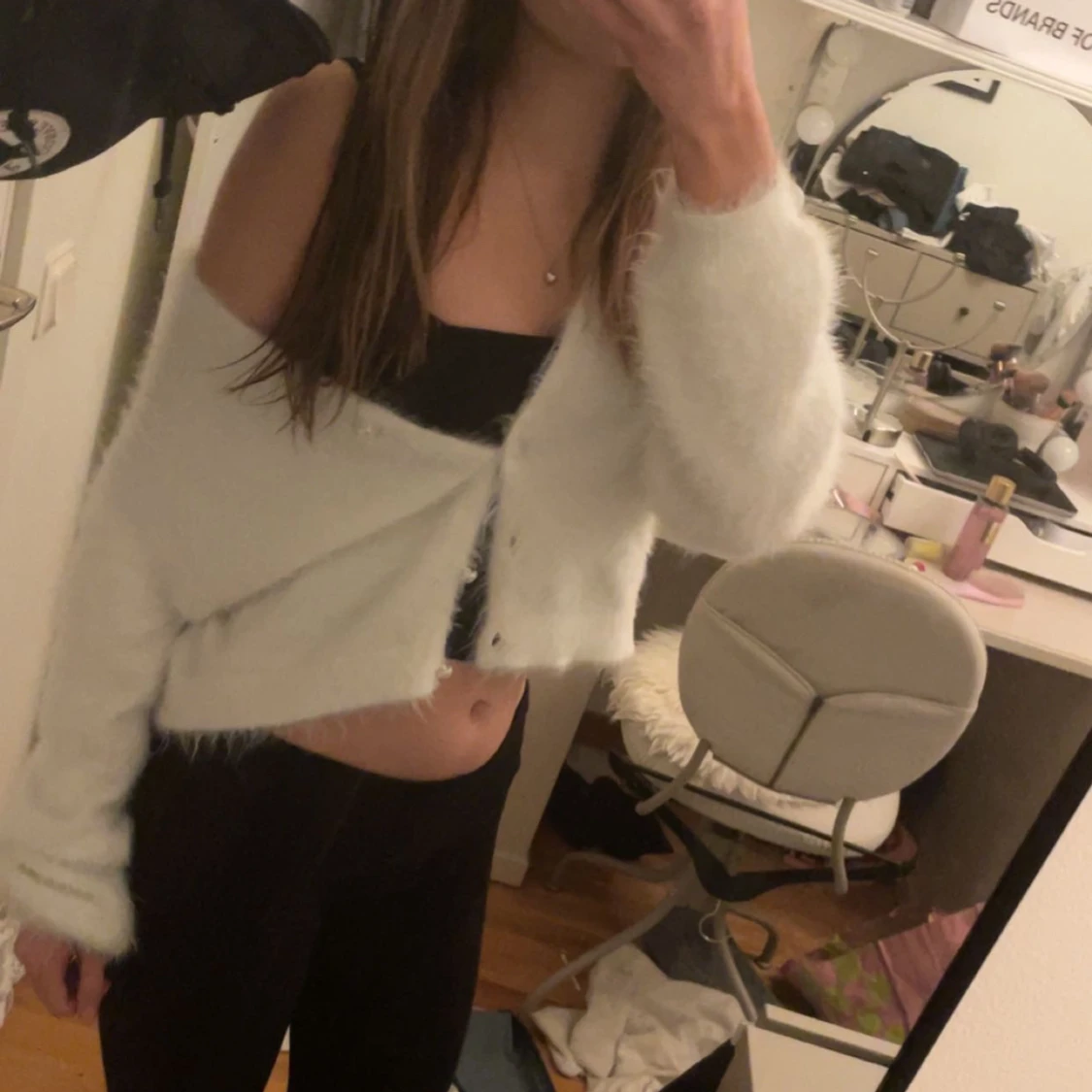 Vit fluffig kofta  - 1