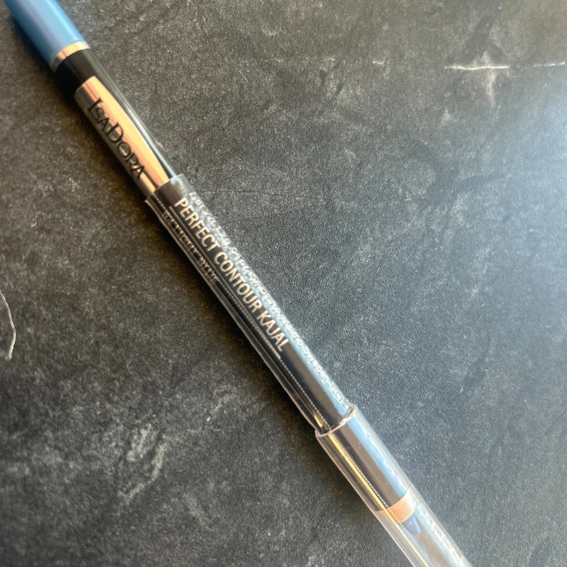 IsaDora Perfect Contour Kajal Light Blue