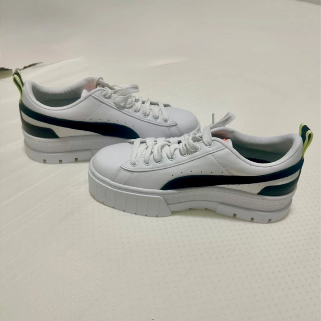 Helt nya sneakers från Puma med platåsula - 3