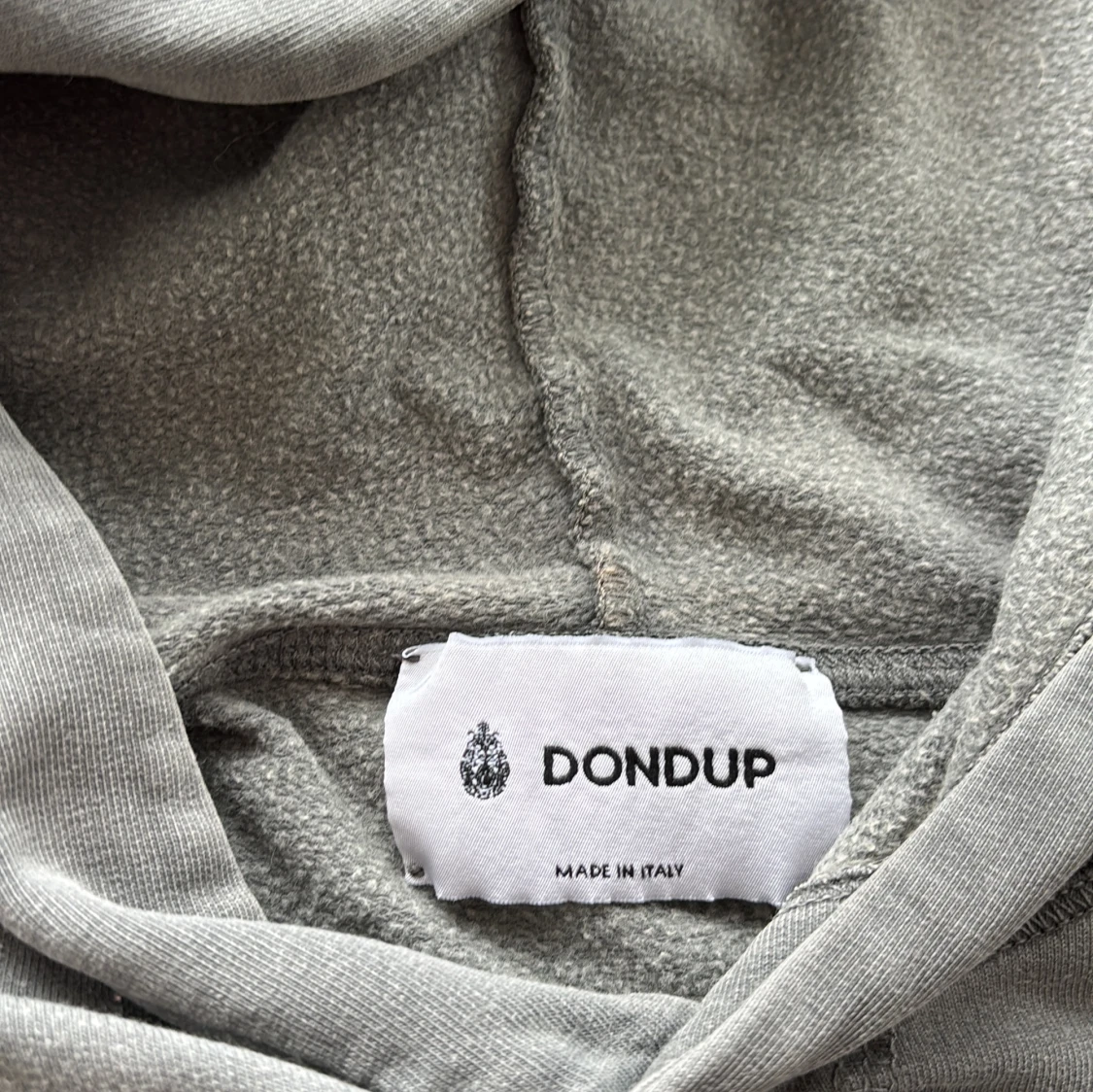 Grå hoodie från Dondup med blå D - 3