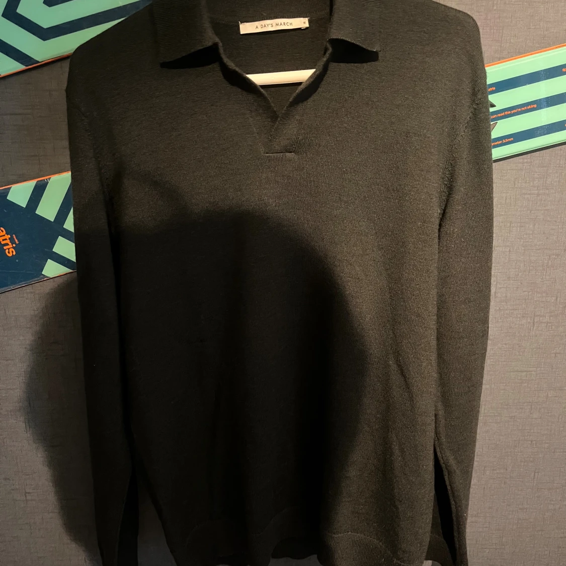 Olivgrön långarmad pikétröja A Day's March - 1