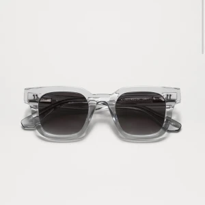 Chimis 04 - Säljer ett par Chimis i 04 i den gråa färgen. Säljer pga att jag aldrig använder dem. Kom privat för bilder eller om ni har några frågor.