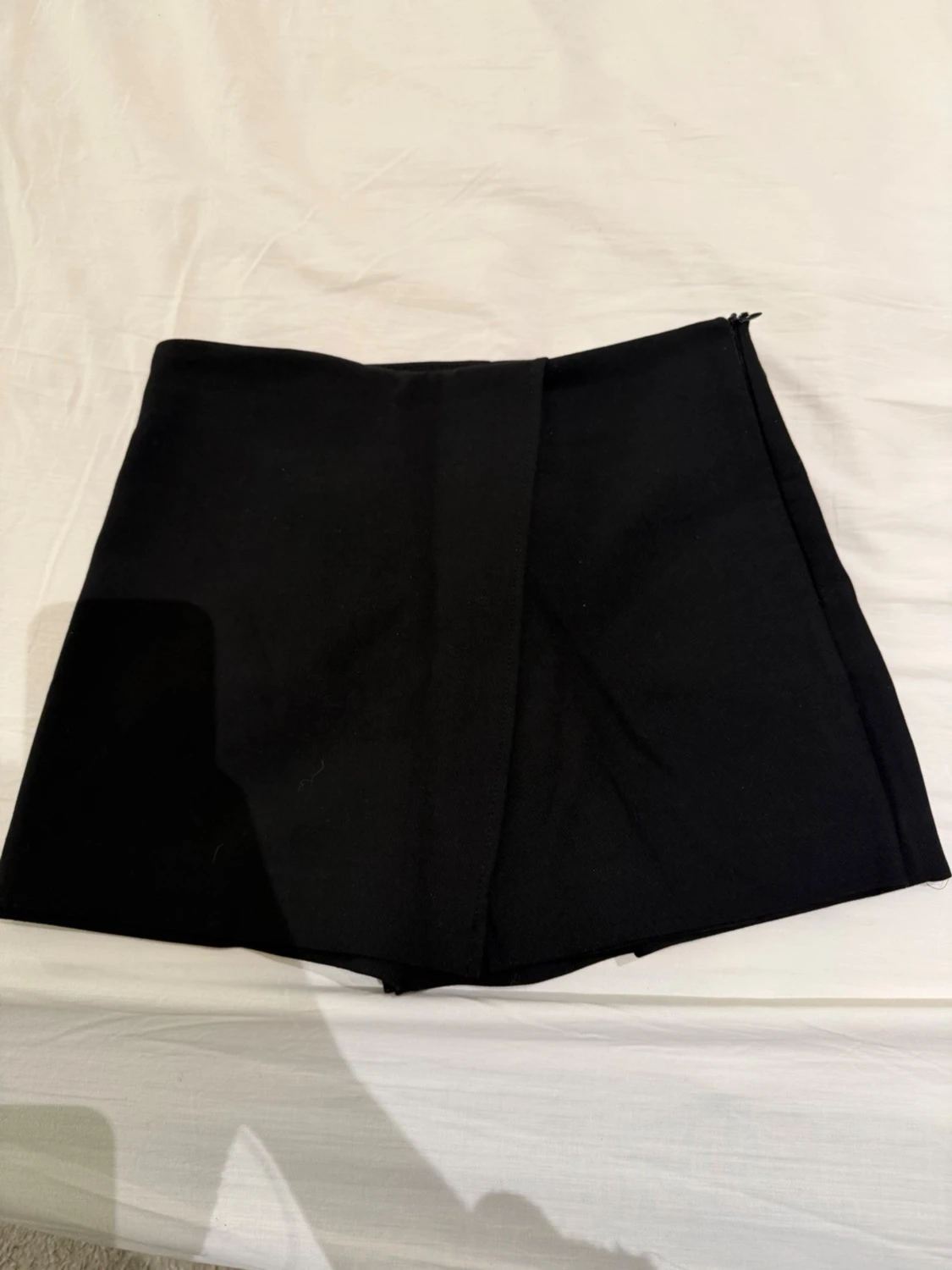 Svarta skorts från Zara, storlek S
