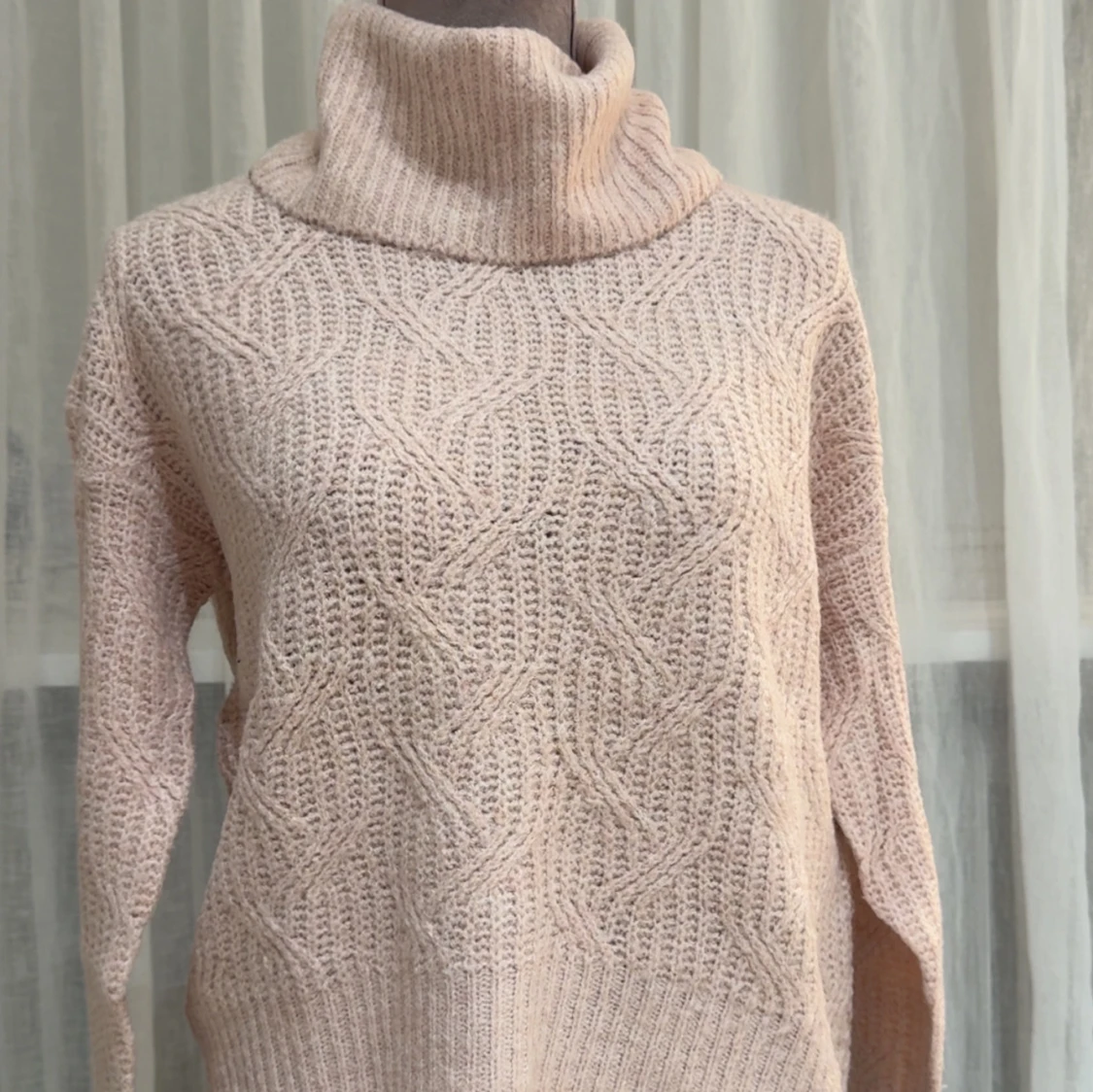 Baby rosa stickad polotröja