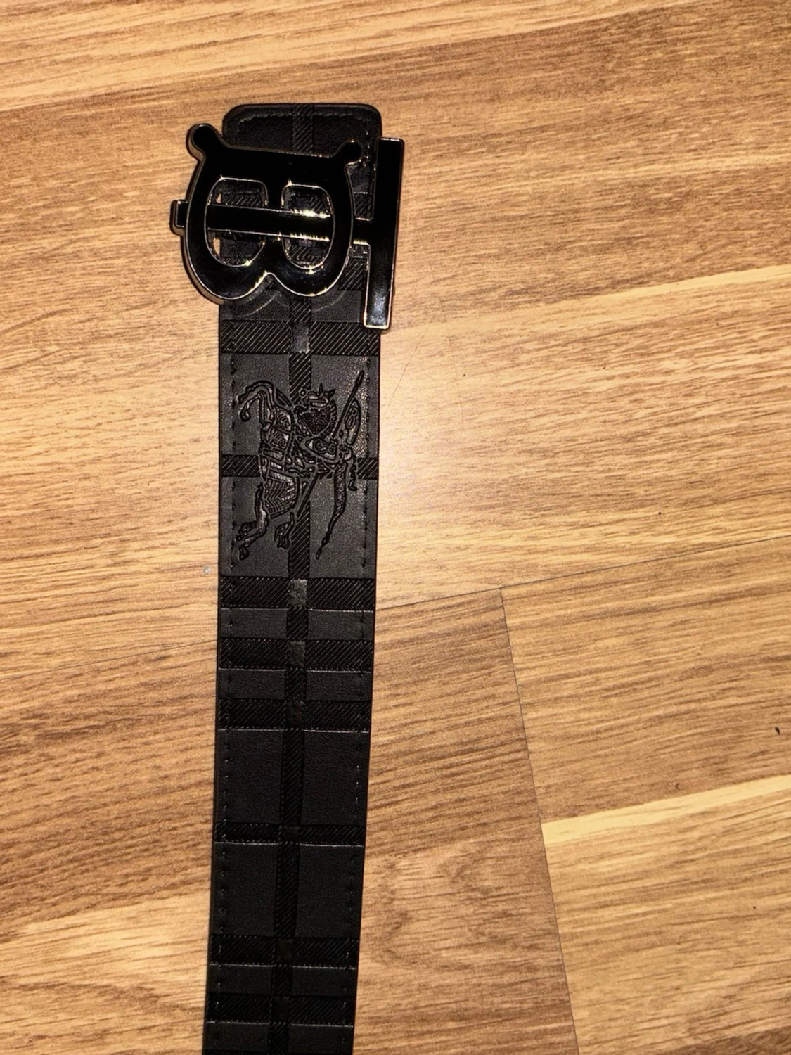 Burberry bälte  - 1