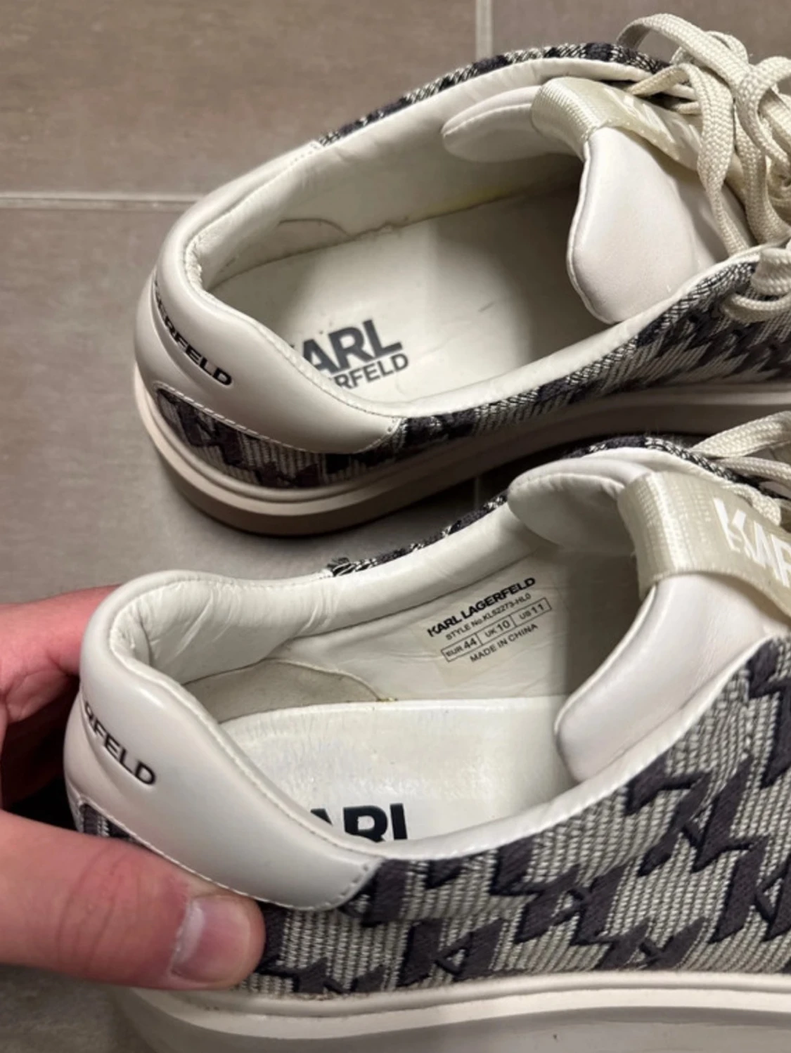 Karl Lagerfeld sneakers med mönster - 3