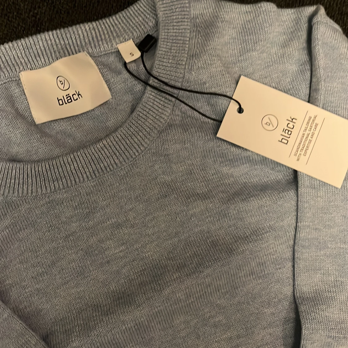 Ljusblå stickad tröja  - 1