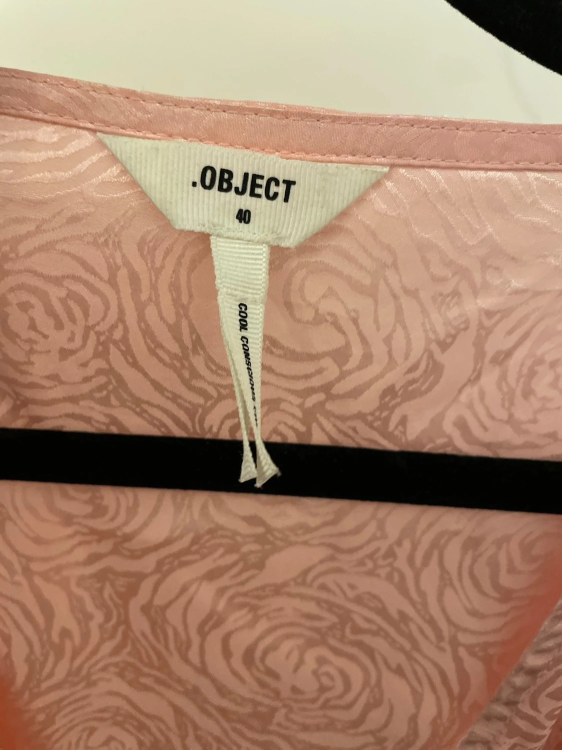 Rosa omlottklänning från Object - 2