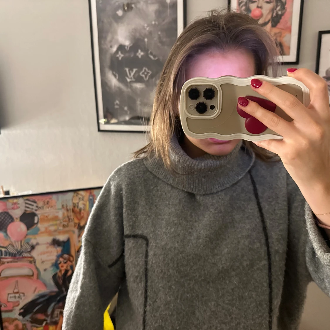 Grå polotröja i ull med svarta detaljer från Zara  - 1