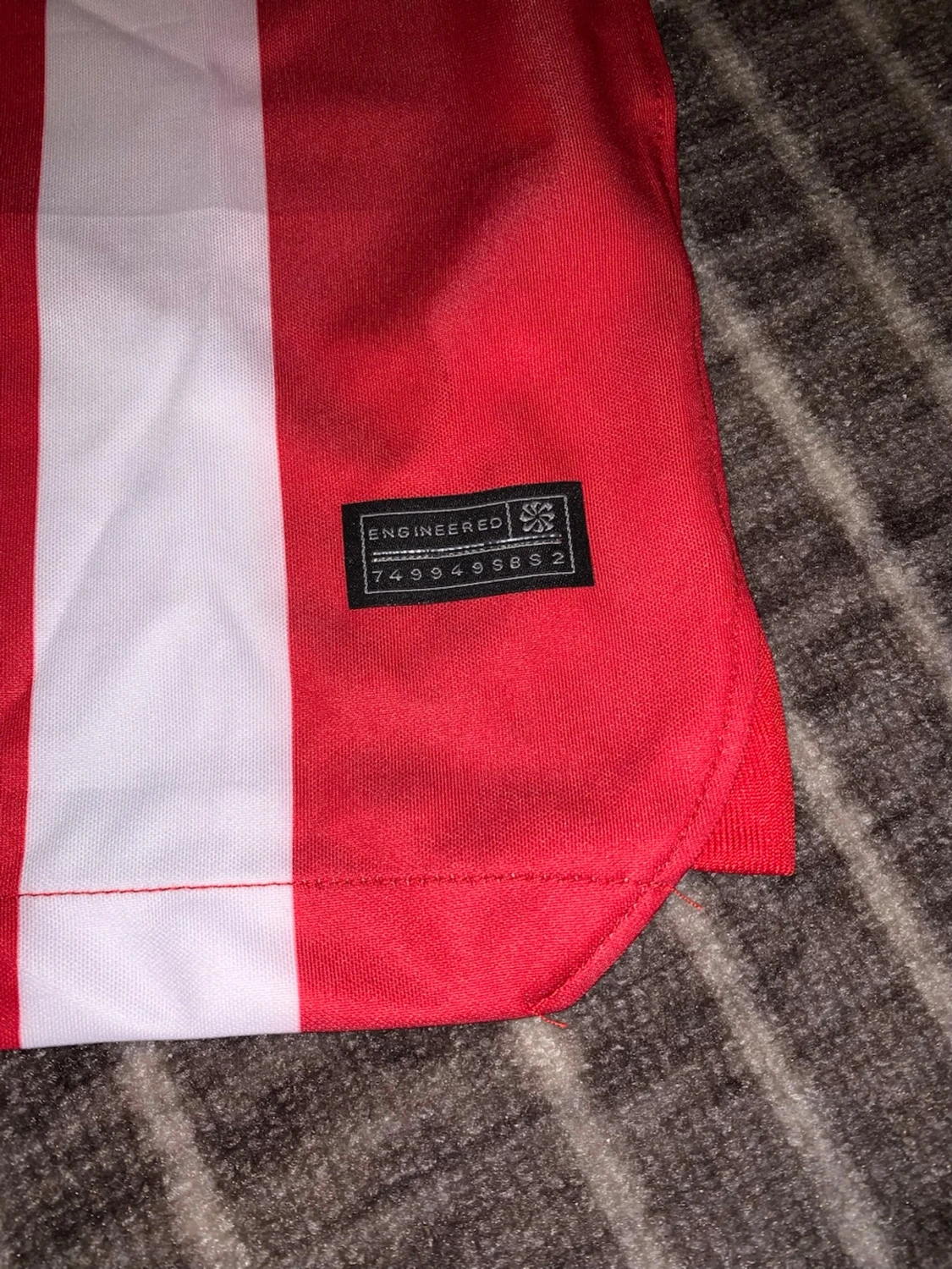 Rödvit randig Nike fotbollströja - 4