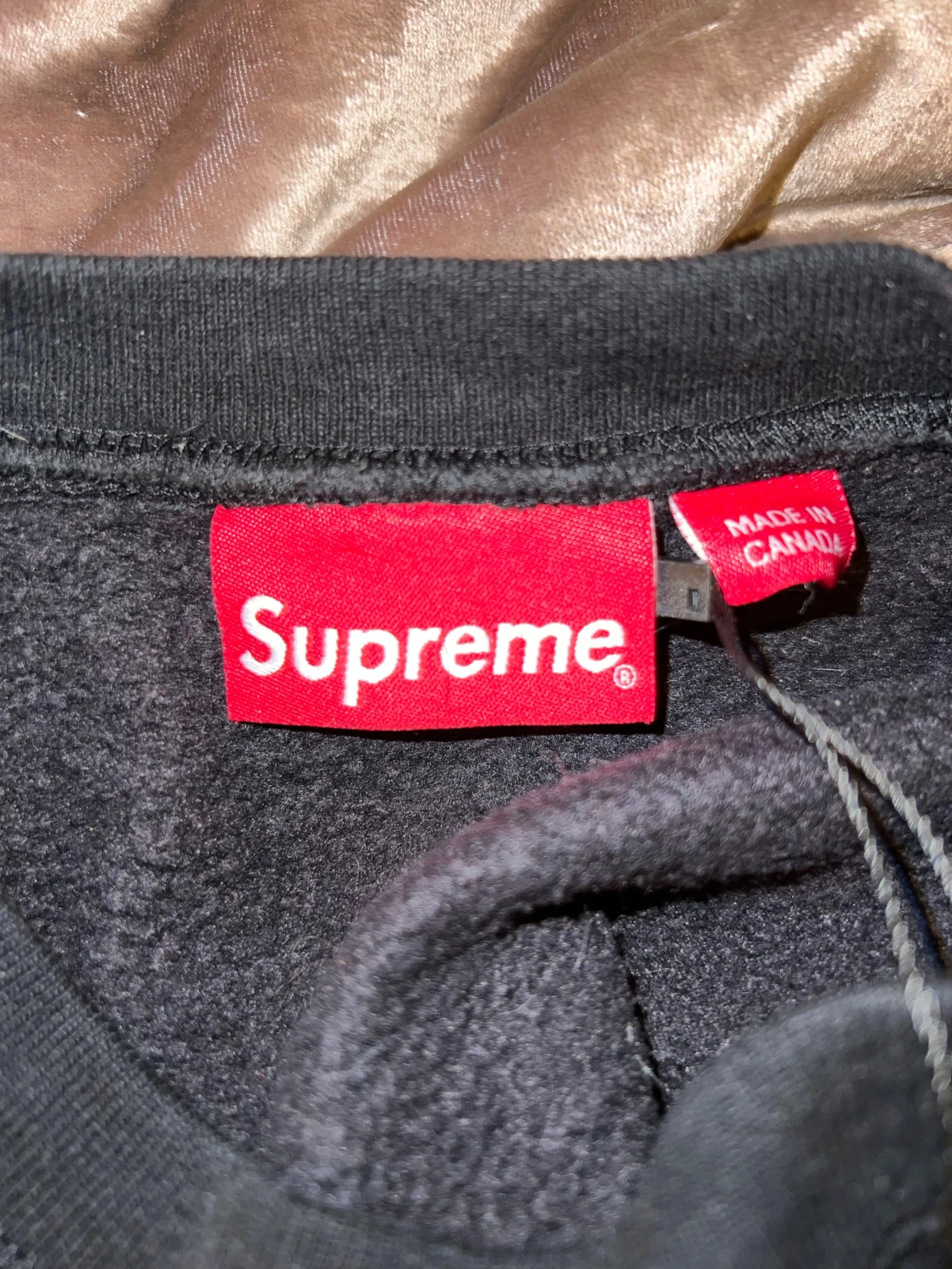 Supreme sweatshirt  - 1