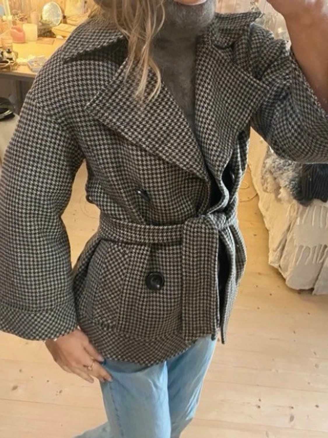 Trekvartsärmad rutig kappa - 1