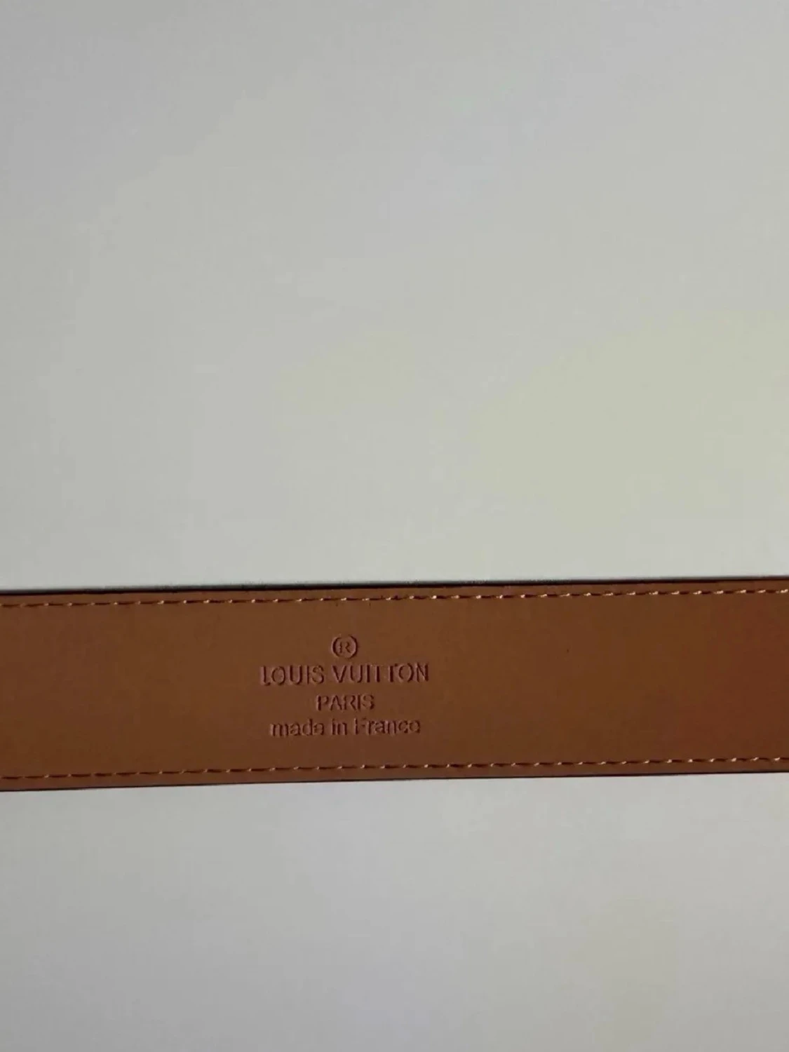 Svart L&V skinnbälte - 2