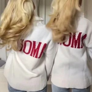 Stickad tröja, meet me there - ”Amour” sweater white, från meet me there. Säljer då den inte är min stil. Verkligen superfin & i nyskick. Kostade ca 600kr m frakt. Är i xxs/xs men funkar också på s-m