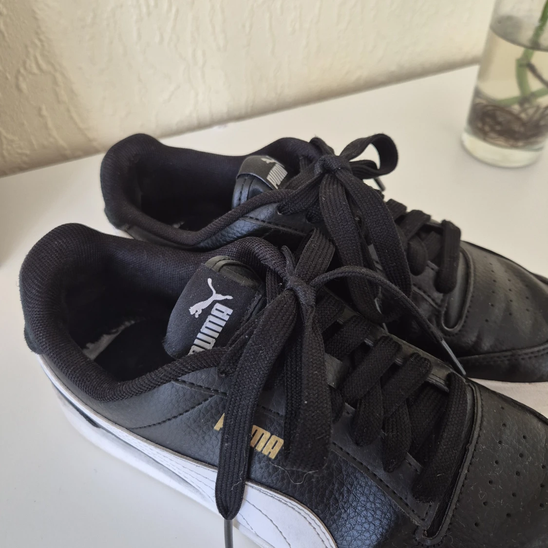 Svarta Puma sneakers - 1