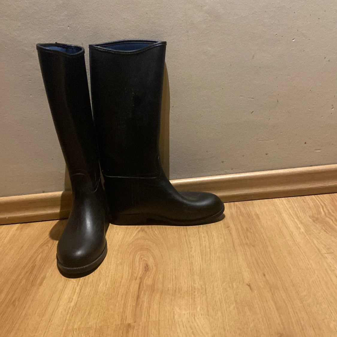 Svarta ridstövlar från ELT, stl 36 - 1