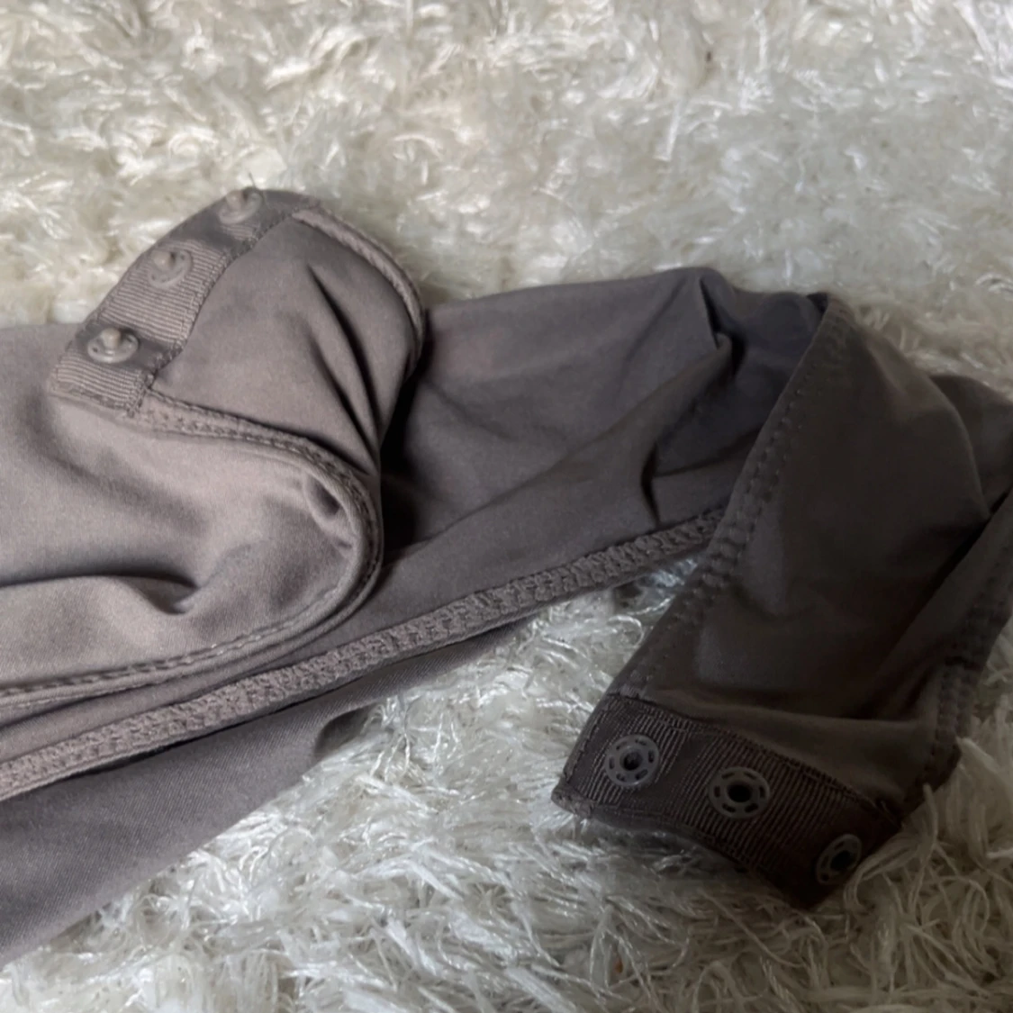 Ärmlös grå tajt body - 3