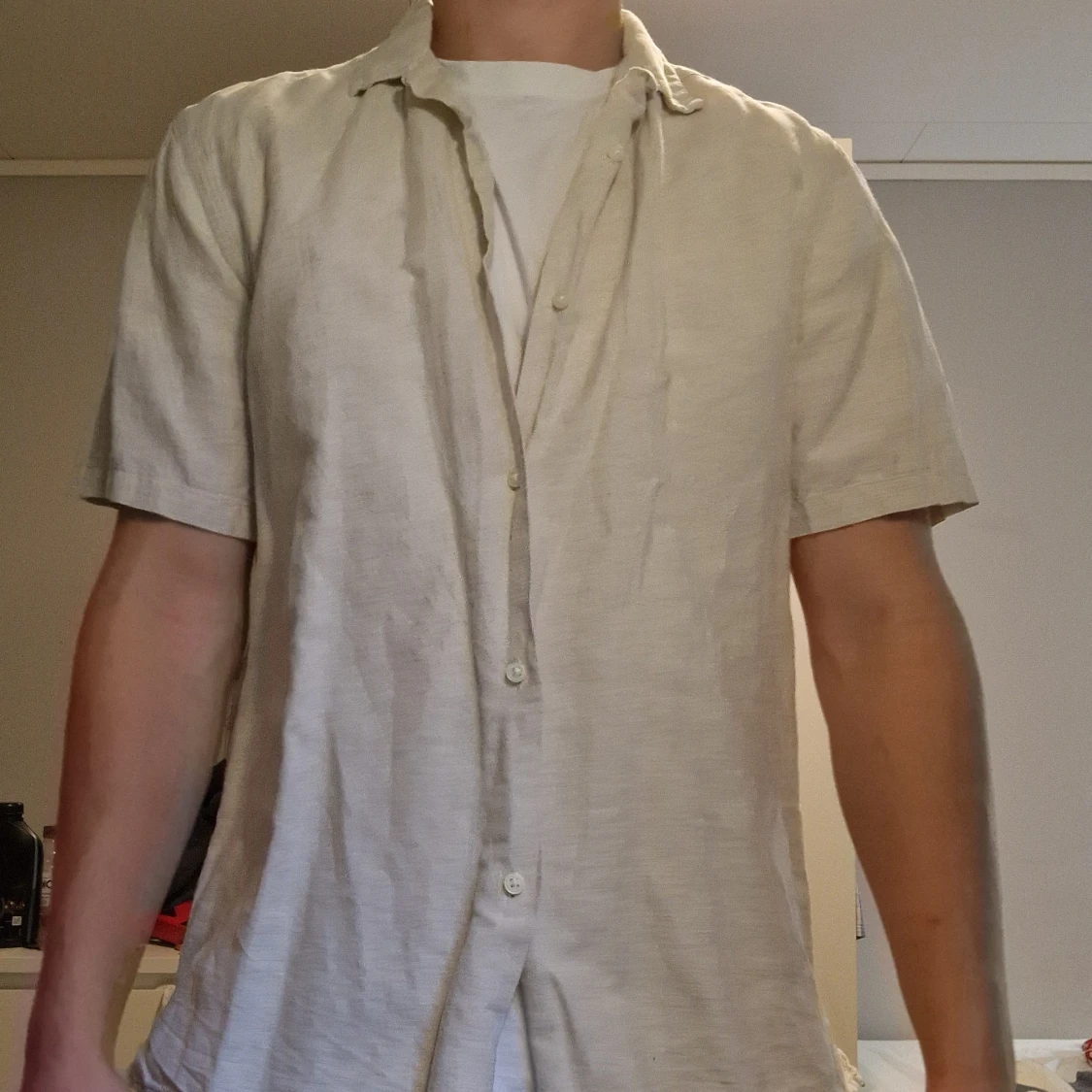 Beige kortärmad linneskjorta Zara