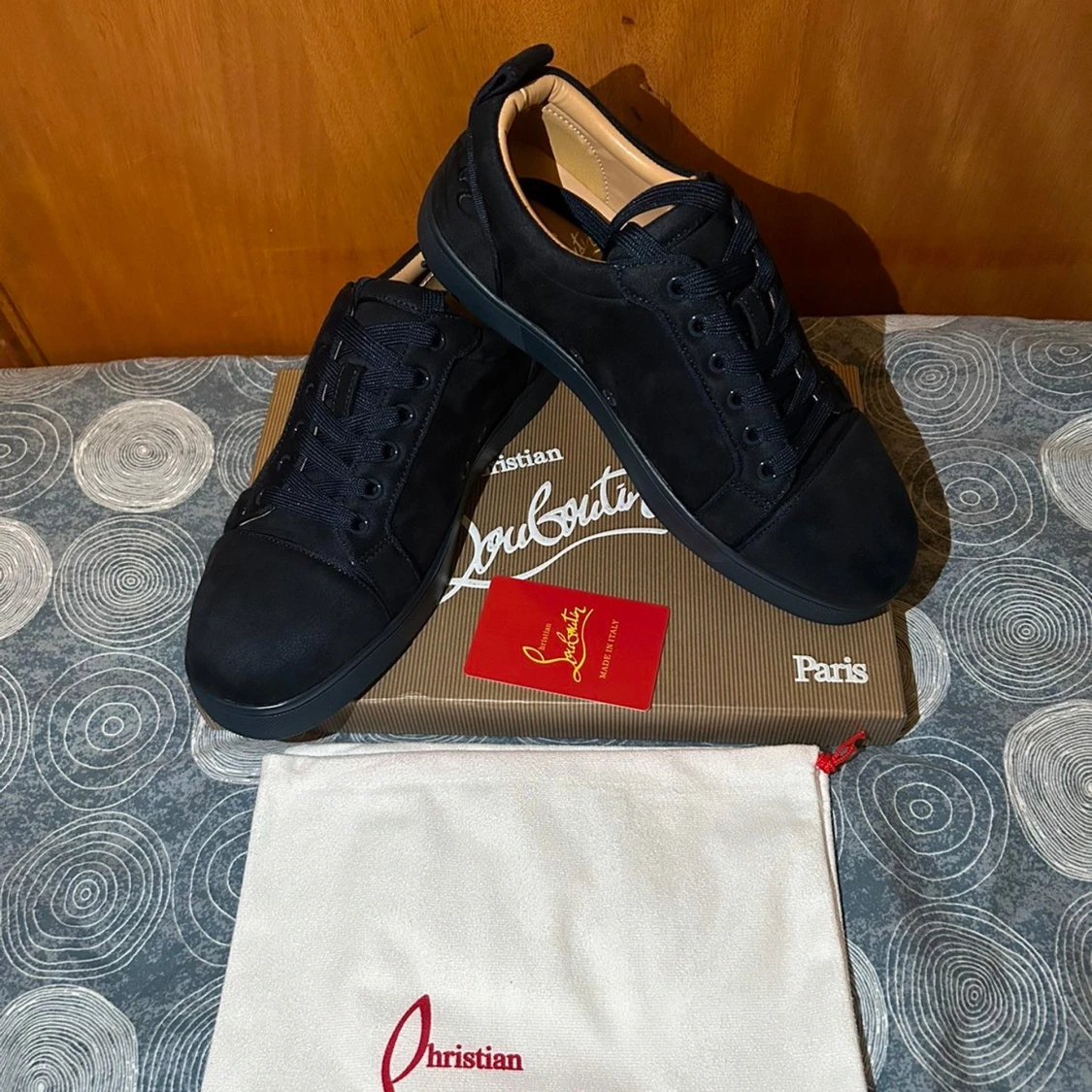 Christian Louboutin svarta sneakers