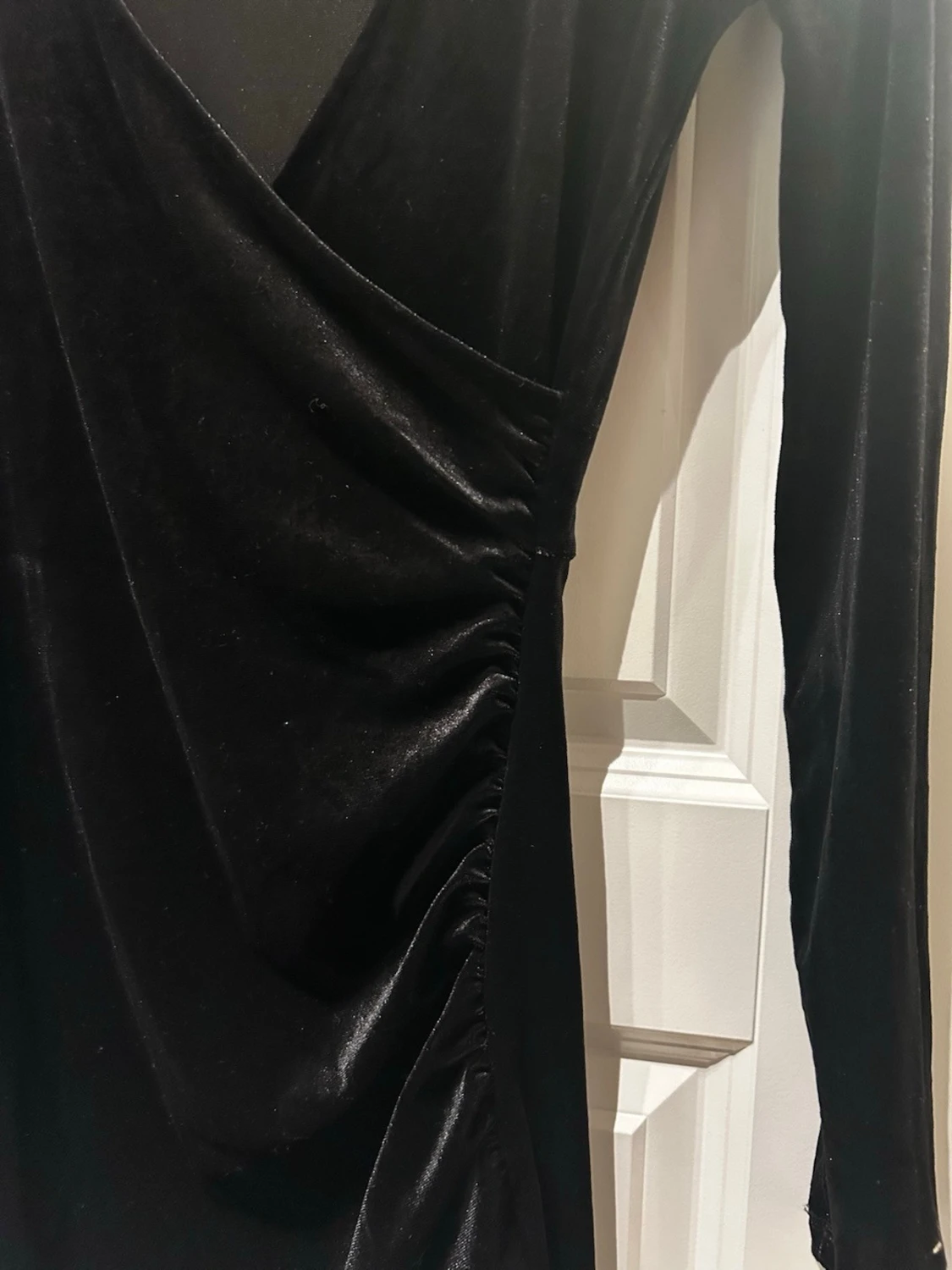 Svart sammetsklänning H&M omlott - 2