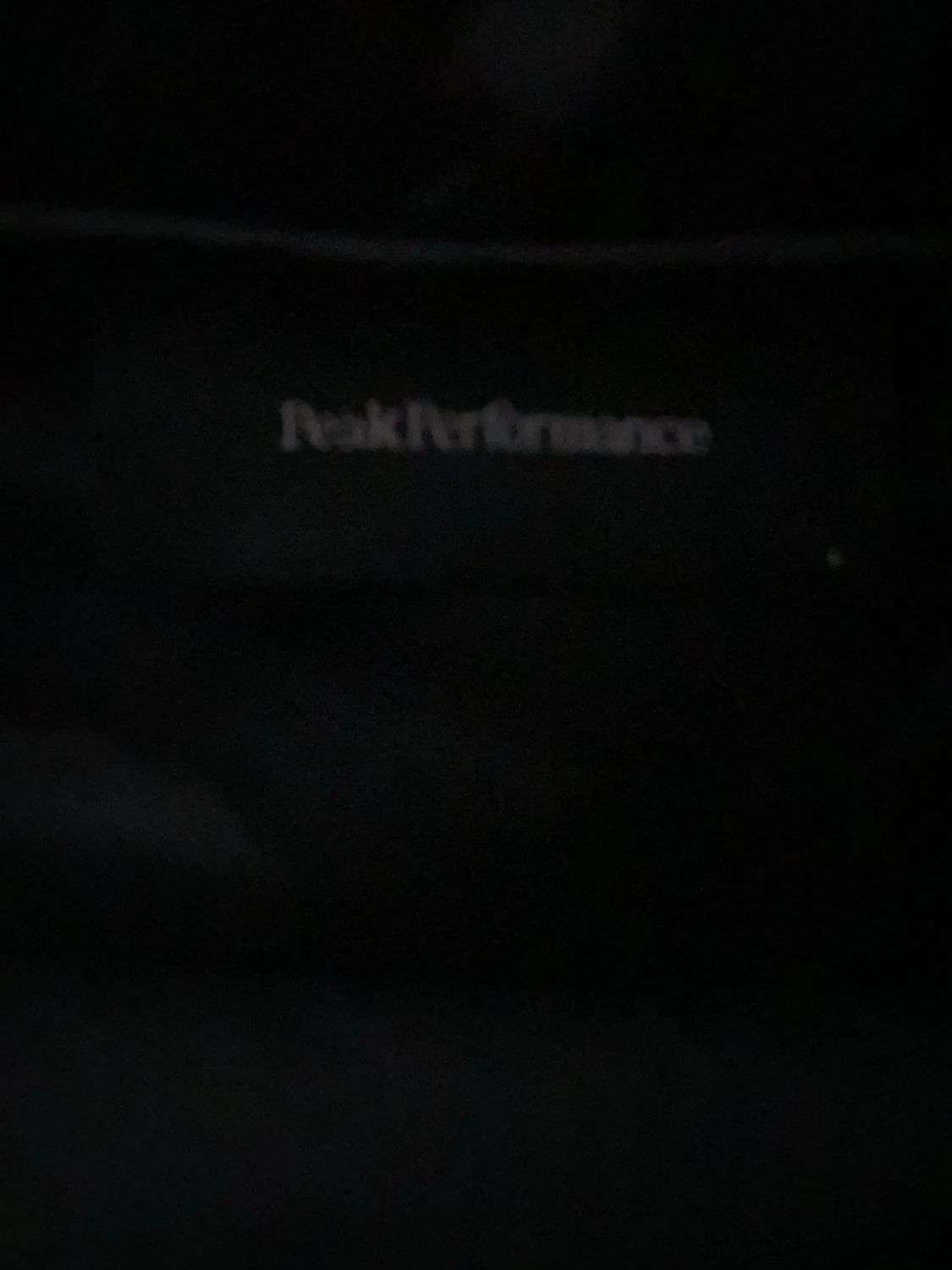 Peak Performance Svart dunjacka - 1