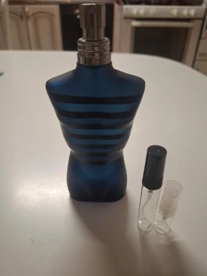 Jean paul gaultier ultra male 5ml - Säljer sampels på denna 