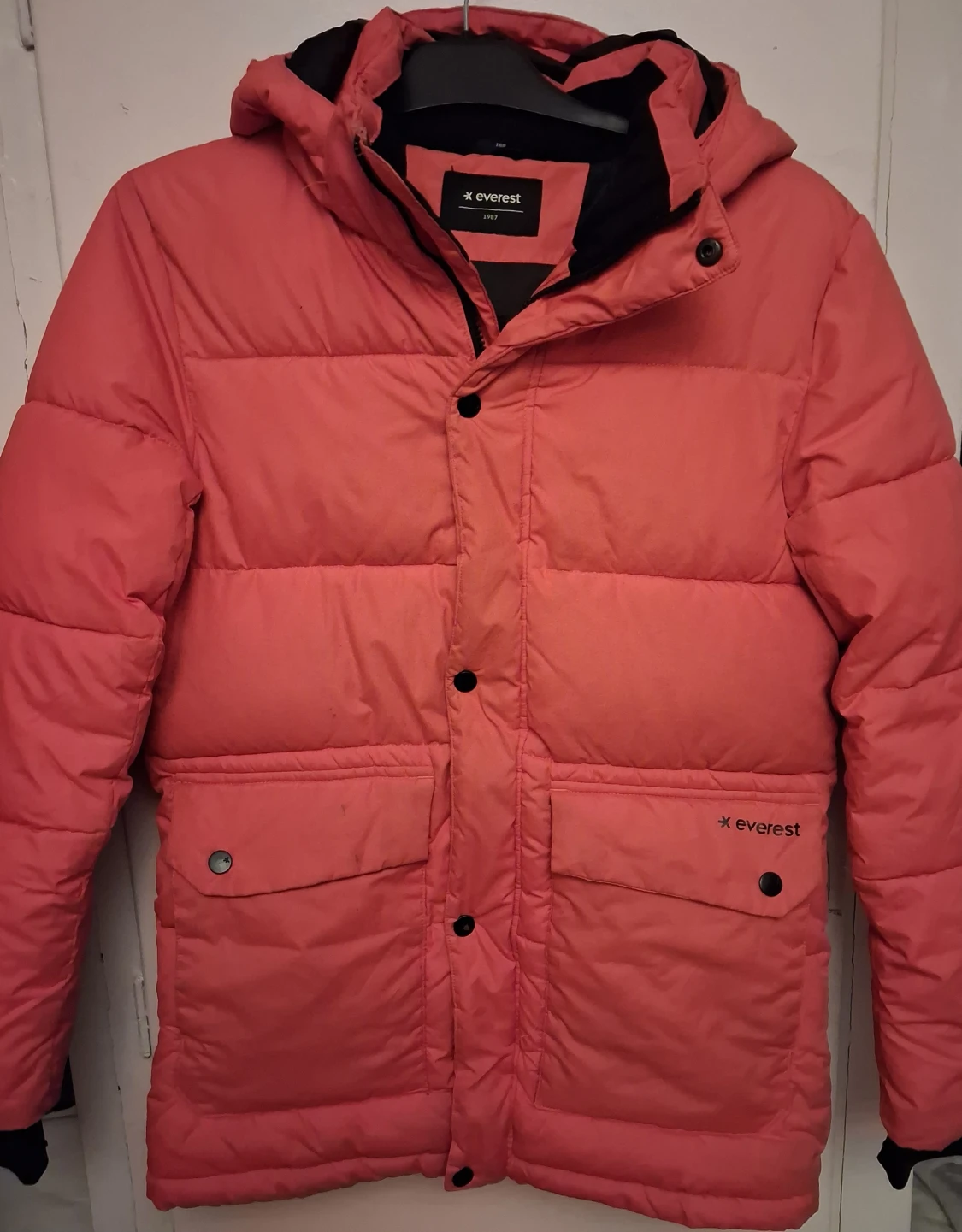 Orange pufferjacka från Everest