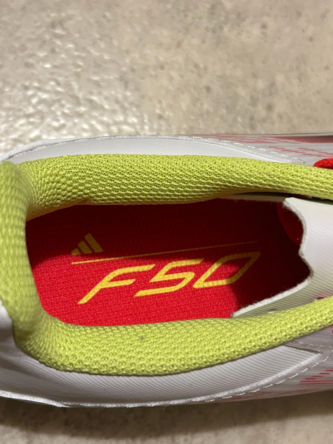 Adidas F50 vita fotbollsskor - 3