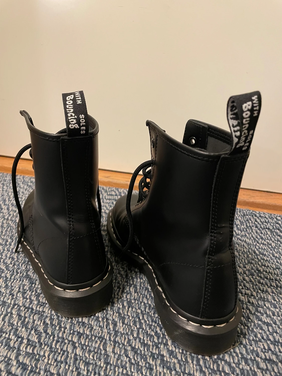 Kängor från Dr. Martens - 1