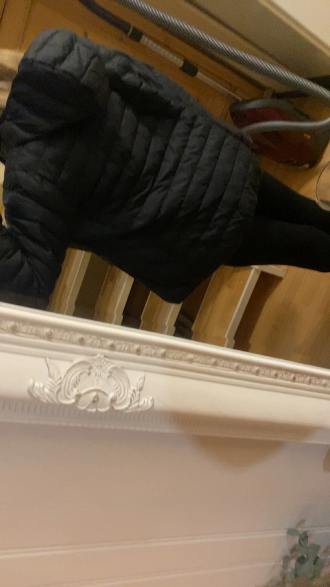 Svart dunjacka från Haglöfs - 3