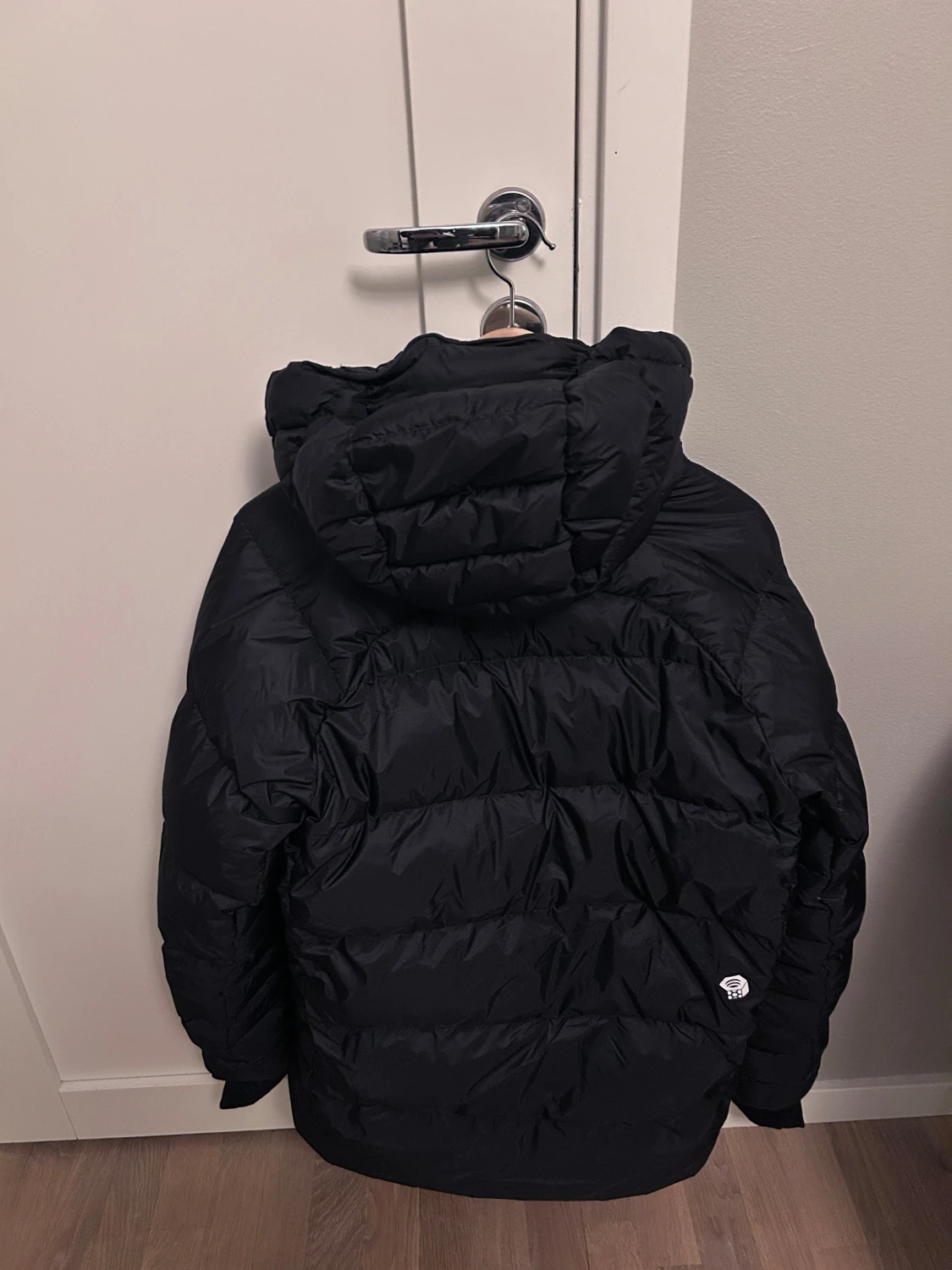 Exklusiv Mountain Hardwear dunjacka - 1