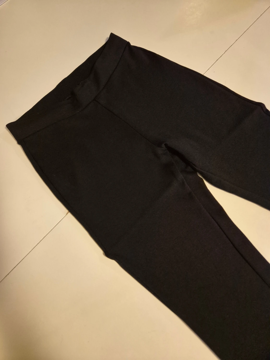 Utsvängda byxor  - 4