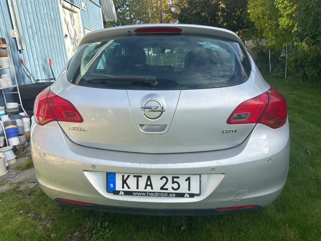 Opel Astra CDTI - 3