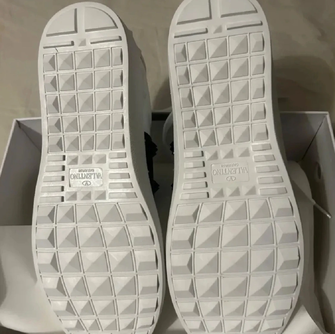 Valentino Rockstud Untitled dojor - 4