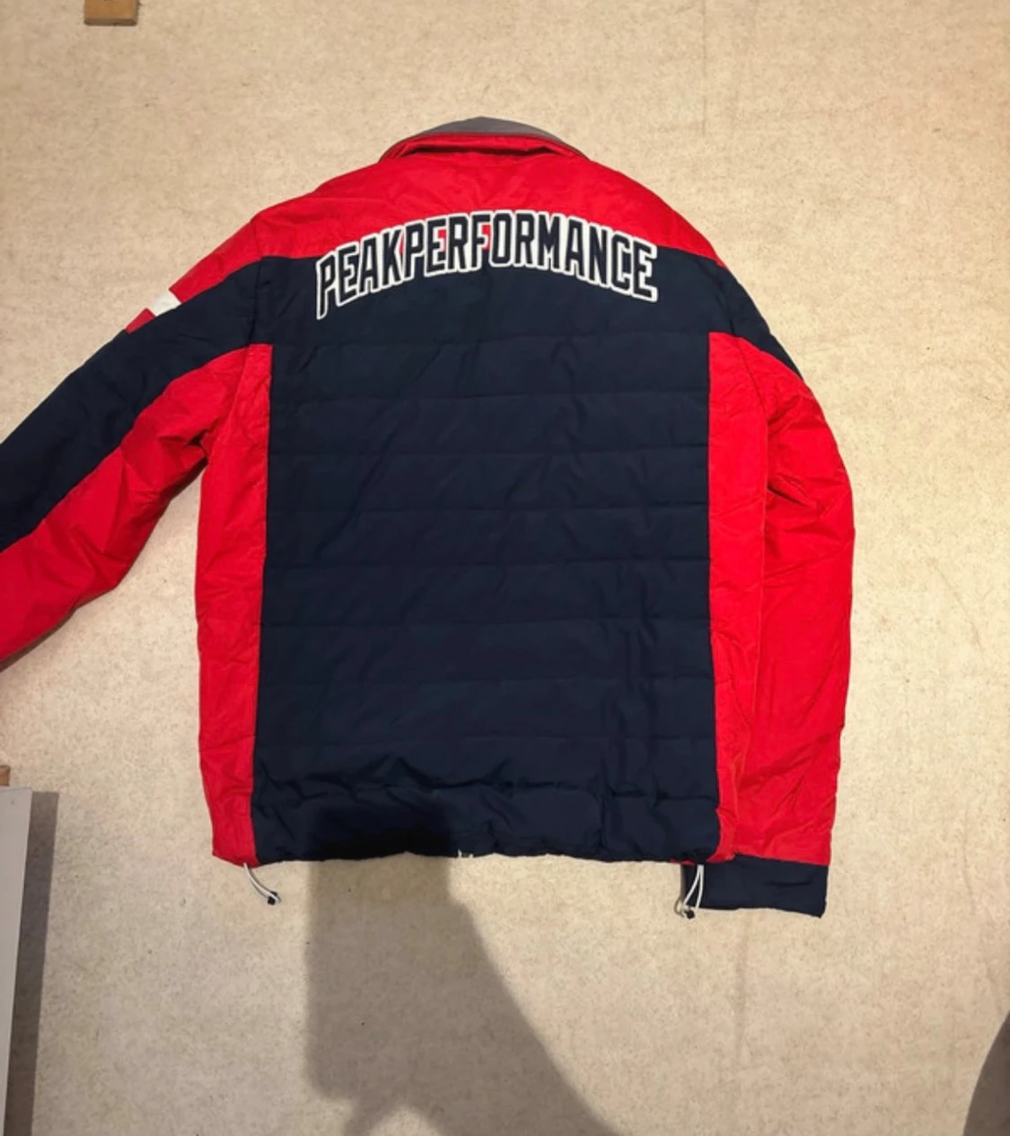 Peak Performance pufferjacka röd/blå L - 3