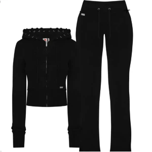 SÖKES XS/XXS - Hej jag söker det här settet från Hidden cult i storlek xxs/xs pris kan diskuteras🩷