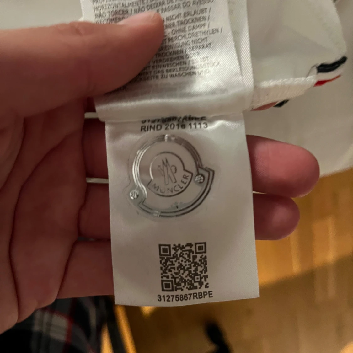 Moncler pike  - 4