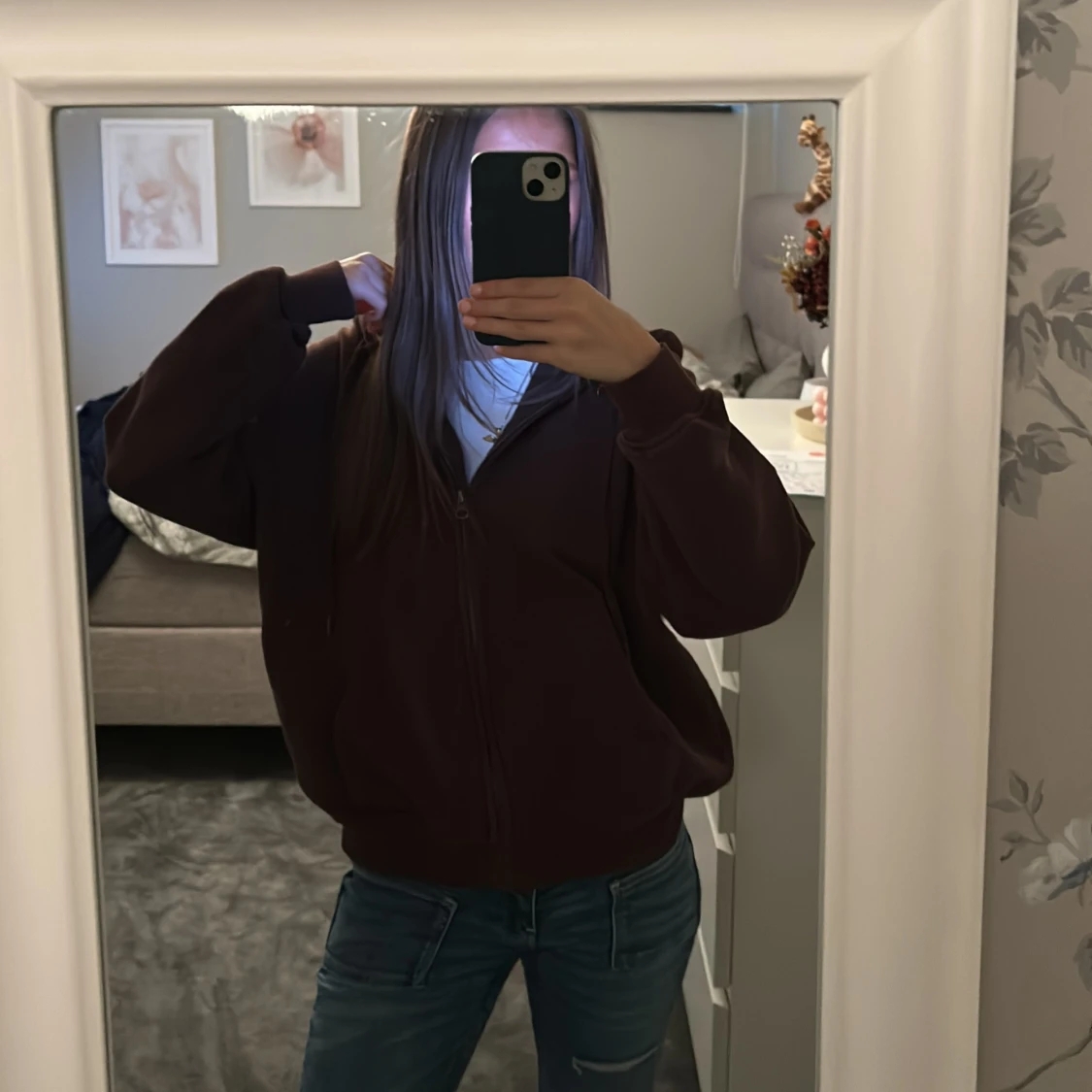 Mörkbrun hoodie med dragkedja