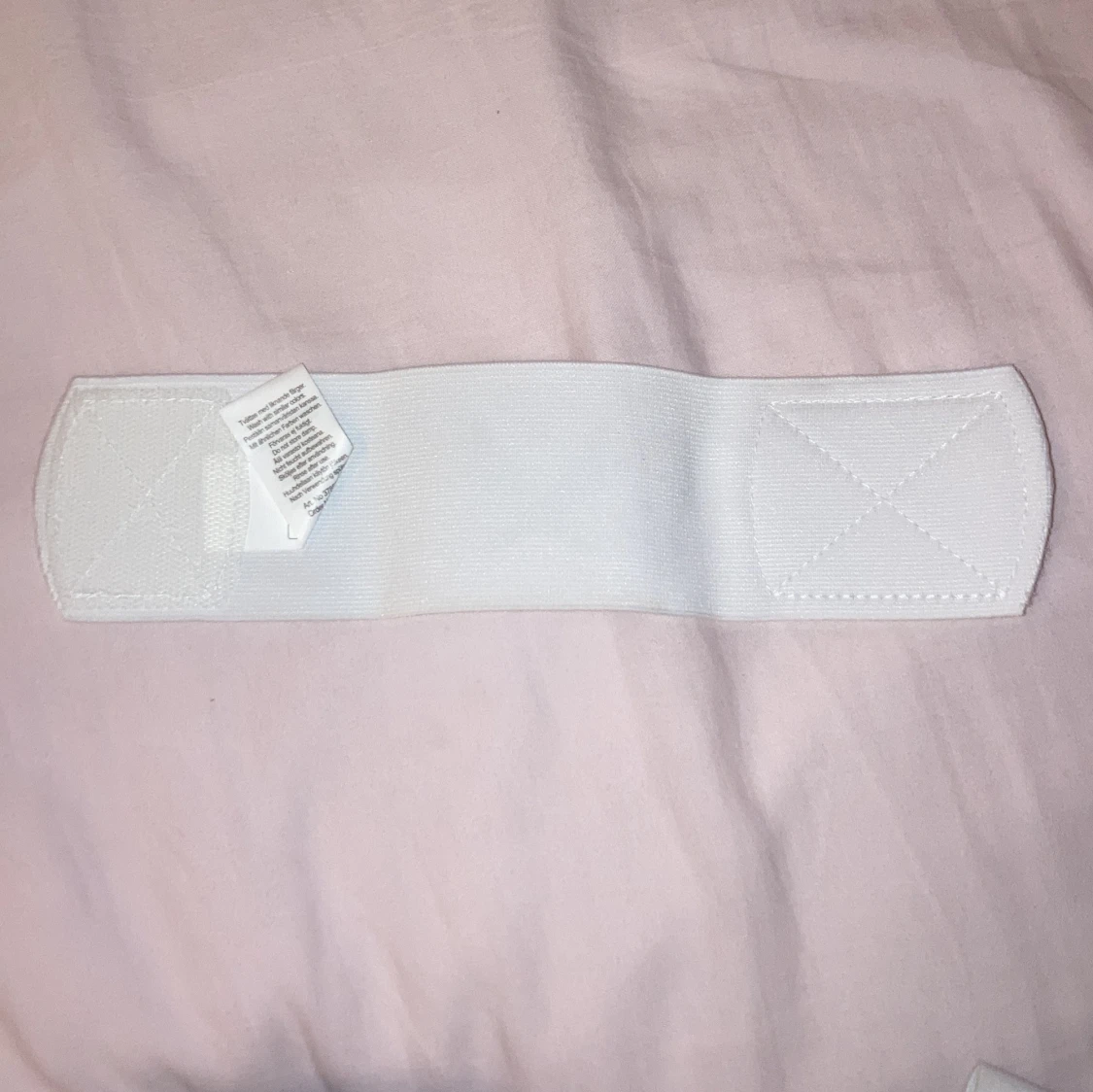 SOC Benskyddshållare vitt/svart - 2