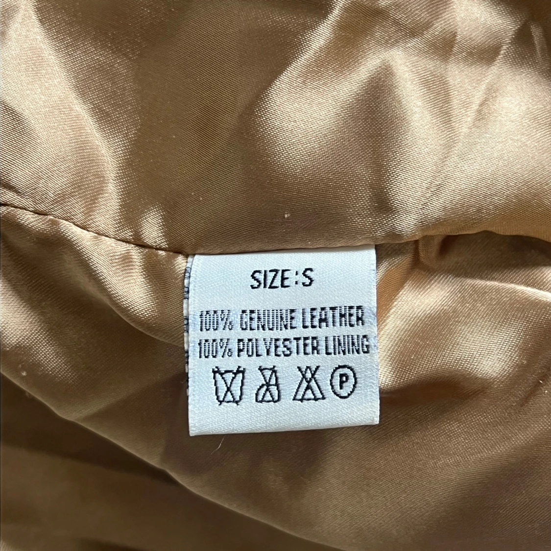 Beige mockajacka med pärldetaljer S - 3