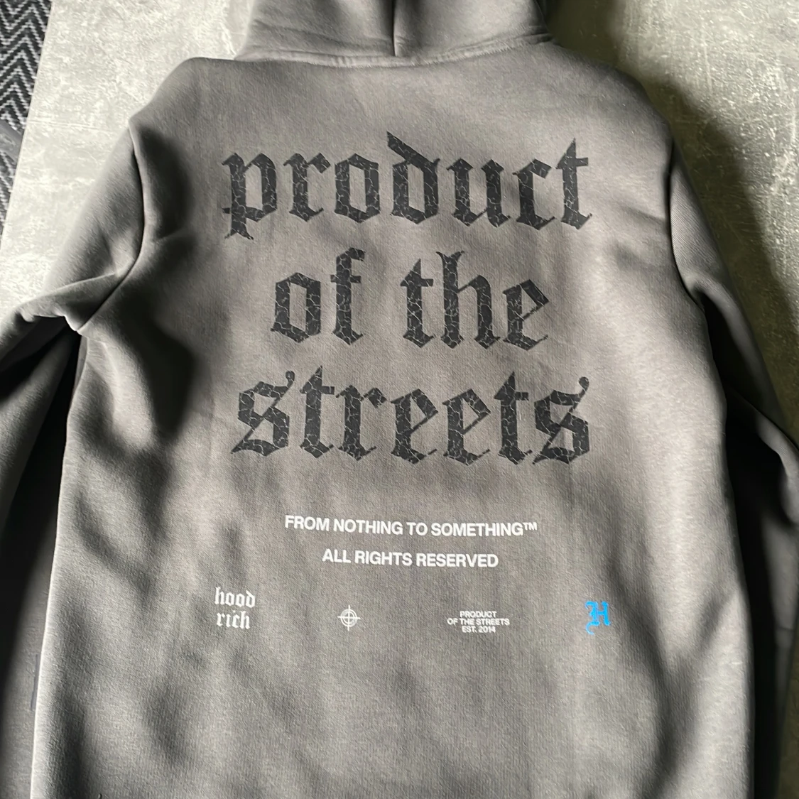 Grå hoodie från Hoodrich XS - 1