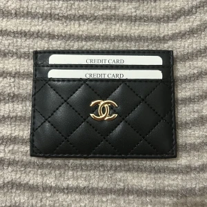 svart korthållare - Super fin helt ny 