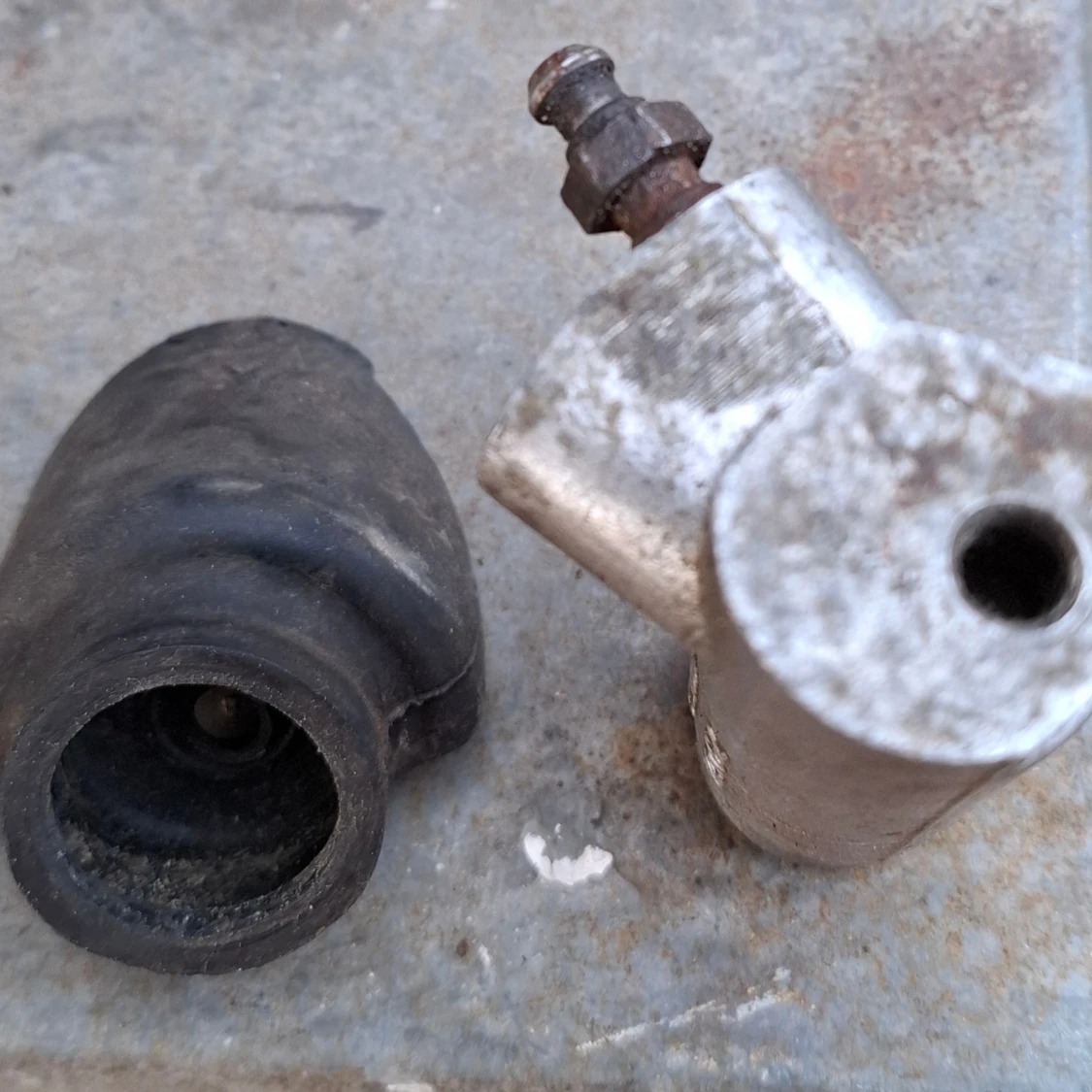 Girling slavcylinder koppling Saab 95/96/V4/Sonett - 3