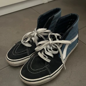 Vans sneakers - Skit coola och najs till hösten, bra skick! 