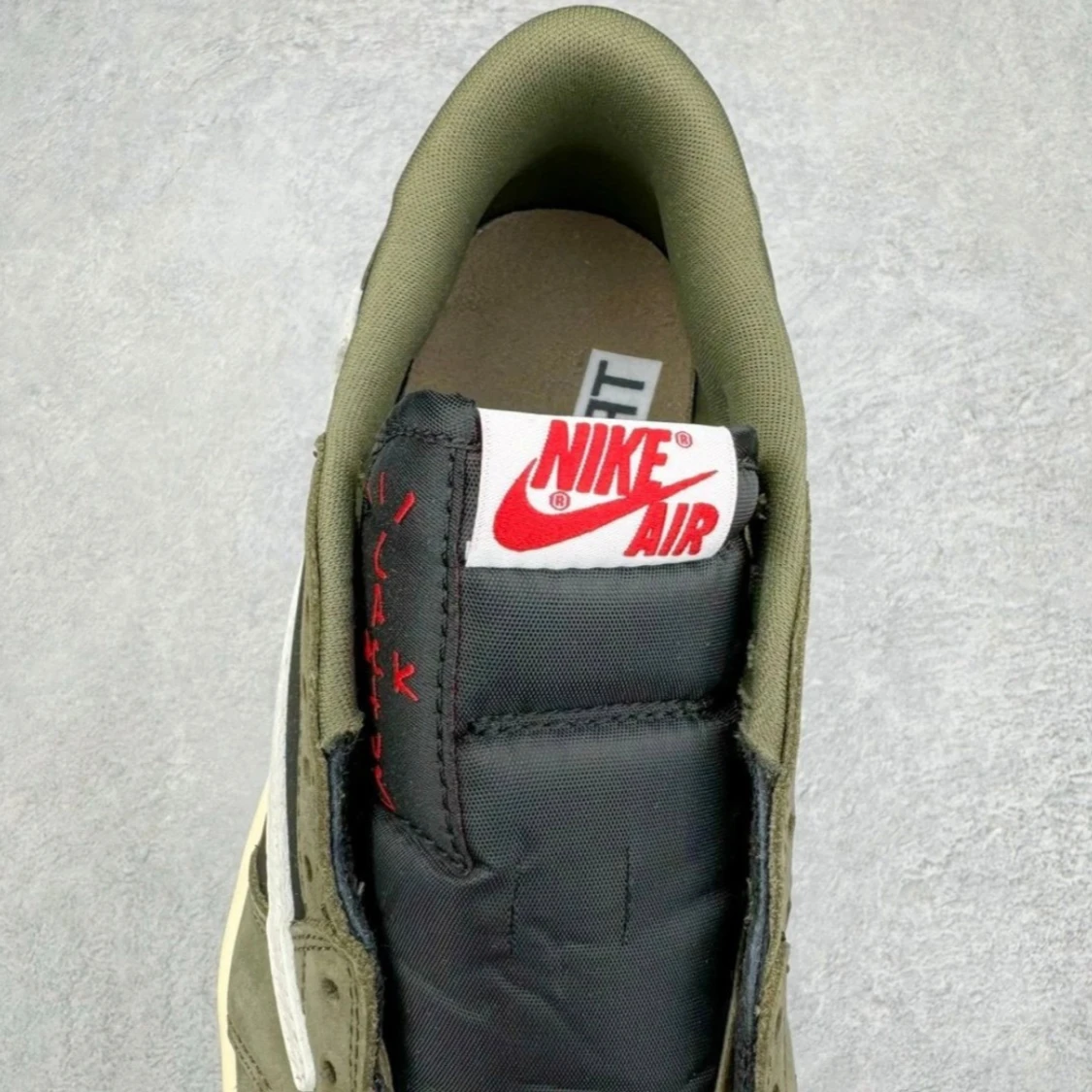 Nike Air Jordan 1 Low Travis Scott - 2