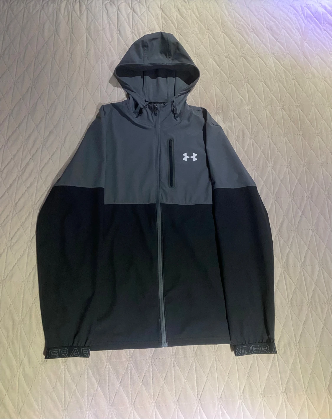 Grå och svart vindjacka Under Armour - 2
