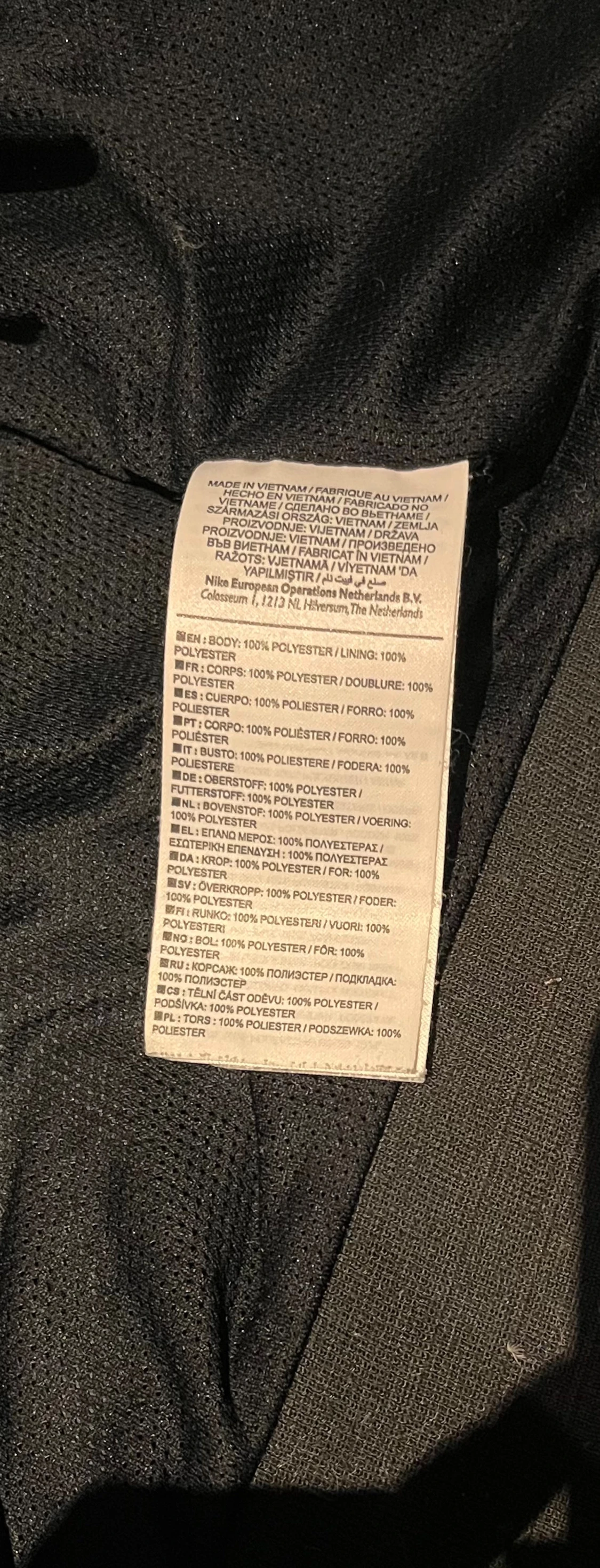 Svart Nike vindjacka med huva - 4