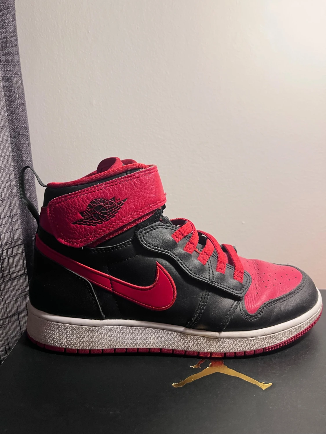 Nike Air Jordan 1 Hi FlyEase röd/svart - 2