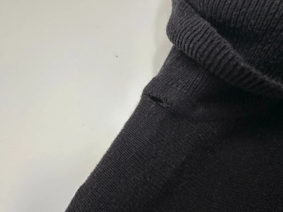 Svart polotröja från Gap, storlek S - 4