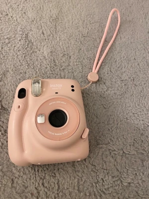 Instax kamera  - Instax mini kamera köpt för 1000